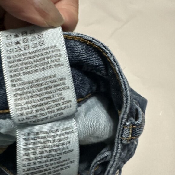 American Eagle Shorts Jean Super Stretch Womens 12 Denim Cuffed Short - Picture 7 of 8